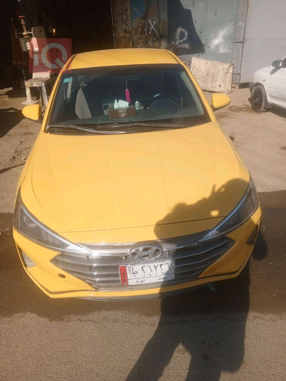 هیوندای ئەلەنترا